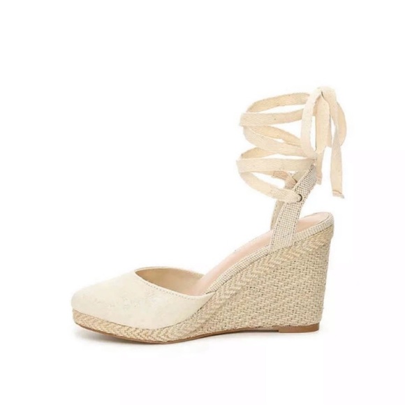 Kelly & Katie Metallic Cream Hannah Wedge Espadrilles - Picture 1 of 6